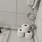 Adam شقة *
